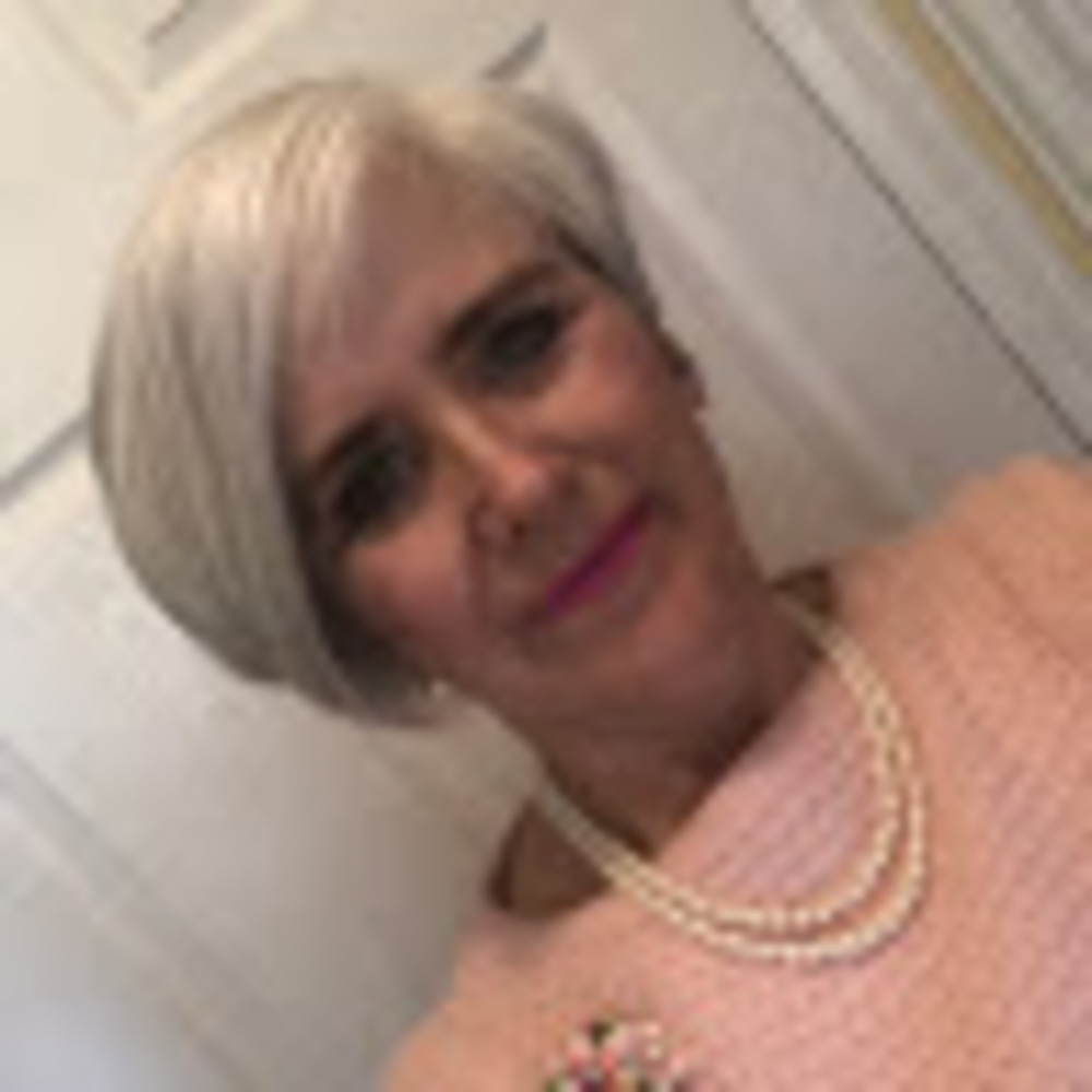 Meet your Posher, Shelly loves to